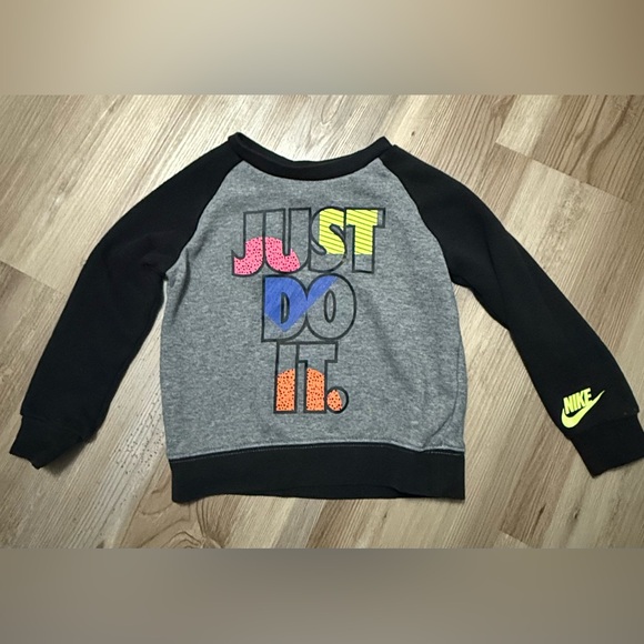 Nike Other - Toddler Girls Nike Gray and Black Sweatshirt